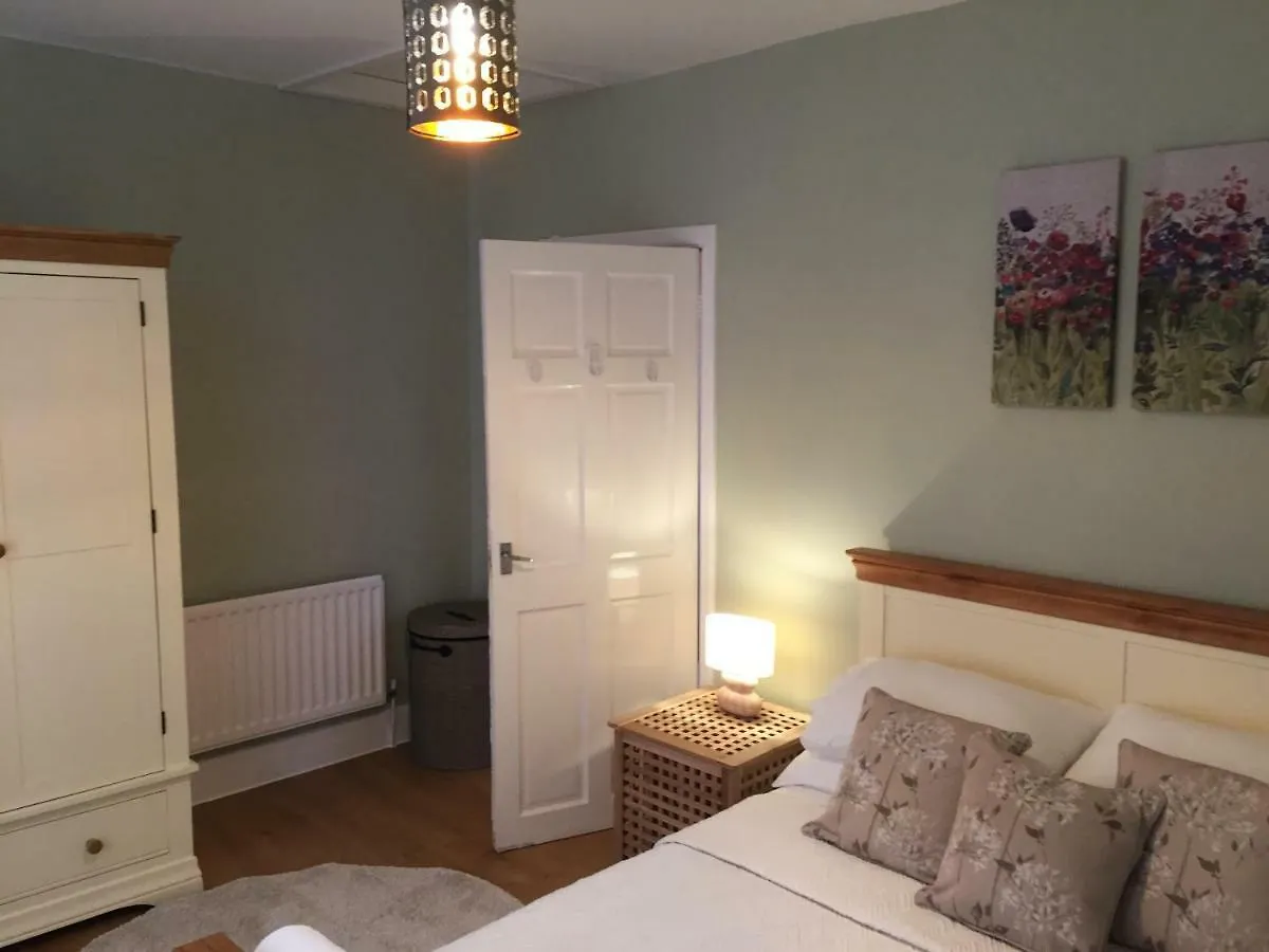 Tynant House- Modern 3 Bed House- City Centre And Free Parking Cardiff